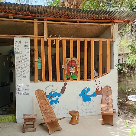 Villa Chez Bethy & Baboulaye Jungle Et Ocean Abémé Exterior foto